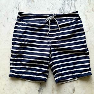 J. Crew navy/white striped board short. Sz:33